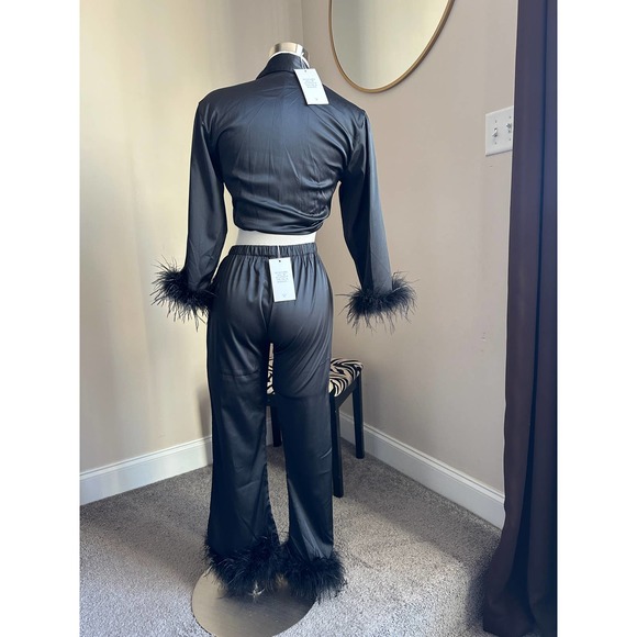 Black satin feather trim top and feather trim pants set (2 pcs) size small NWT - Picture 4 of 15